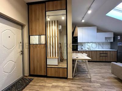 квартира за адресою Університетська вул., 12