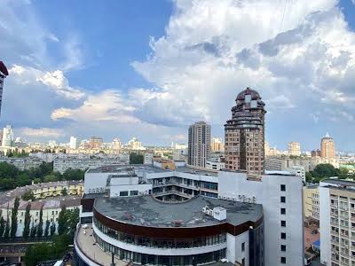 квартира по адресу Евгения Коновальца ул. (Щорса), 36в