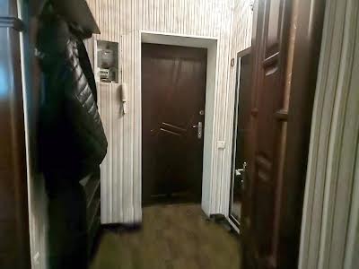 квартира за адресою Демократична вул., 62