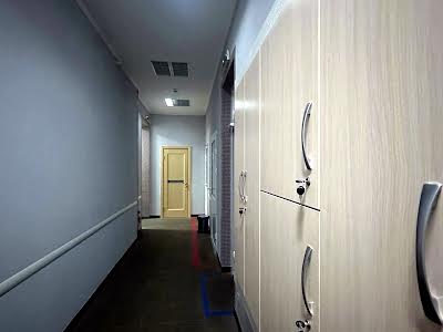 комерційна за адресою Сирецька, 32