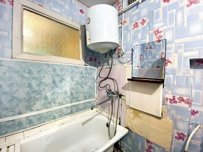 квартира за адресою Фабрично-Заводська вул., 25