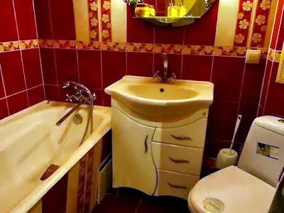 квартира за адресою Нескорених вул. (Героїв Праці), 30