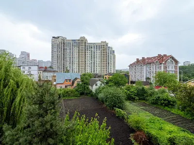 квартира за адресою Дмитра Луценка, 2в