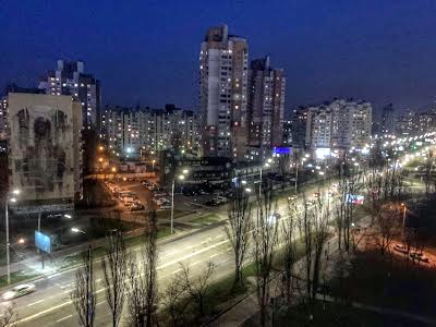 квартира за адресою Героев Сталинграда просп., 25