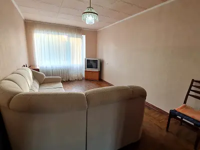 квартира за адресою Середньофонтанська вул., 16