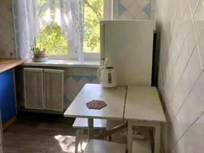 квартира за адресою Героїв Крут вул. (Валентини Терешкової), 34
