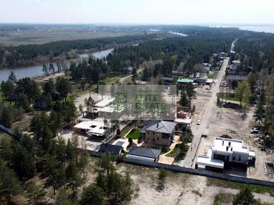 дом по адресу с. Лебедевка, Набережная ул.