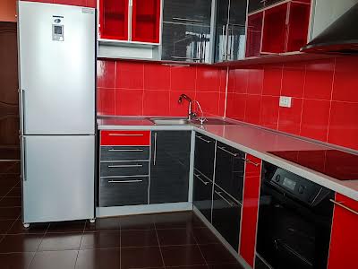 квартира по адресу Олены Пчилки ул., 2
