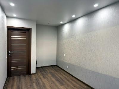 квартира за адресою Будівельників вул., 2