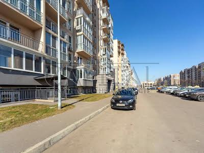 коммерческая по адресу Метрологическая ул., 58