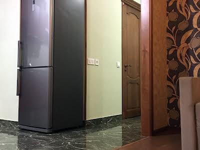 квартира за адресою Світла вул., 3