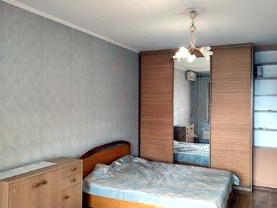 квартира за адресою Анни Ахматової вул., 19