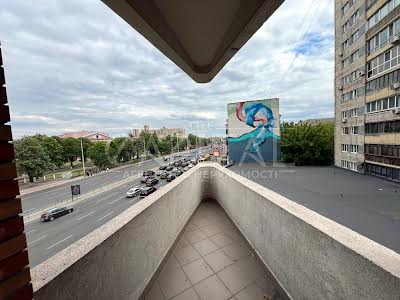 коммерческая по адресу Леси Украинки бульв., 30-Б