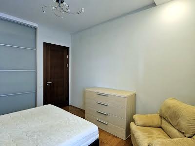 квартира по адресу Панаса Мирного ул., 8