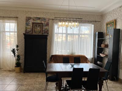 будинок за адресою Академіка Кащенка вул.