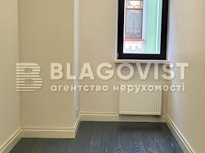 квартира за адресою Воздвиженська вул., 29А