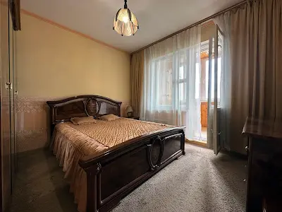 квартира за адресою Йорданська вул. (Лайоша Гавро), 11-Д