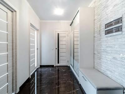 квартира за адресою Пантелеймона Куліша вул., 36а