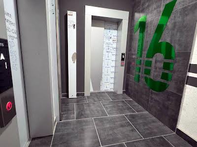 квартира за адресою Університетська вул., 9