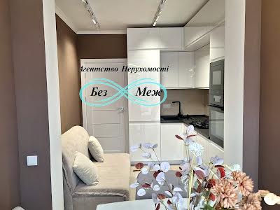 квартира по адресу Мартинова просп., 12