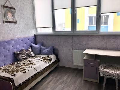 квартира за адресою Боголюбова вул., 37