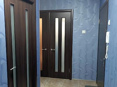 квартира за адресою Миколи Ушакова вул., 6