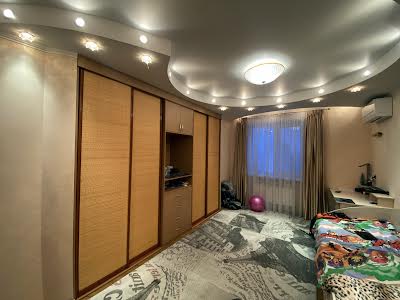 квартира за адресою Леся Курбаса просп., 7а