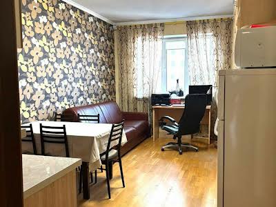 квартира по адресу Анны Ахматовой ул., 13