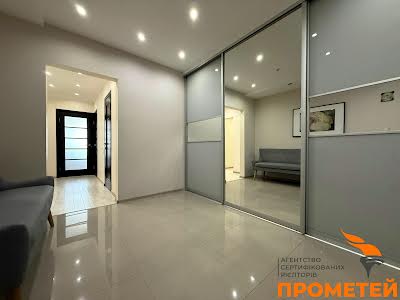 квартира за адресою Науки просп., 55А