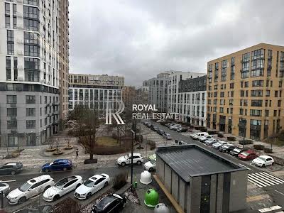 квартира за адресою Салютна вул., 2б
