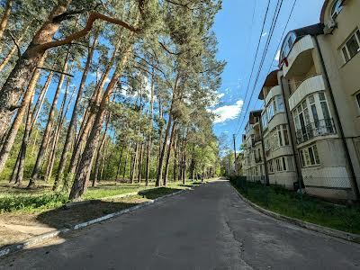 квартира за адресою Лісова вул., 5