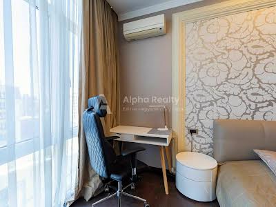 квартира за адресою Дмитрівська, 82