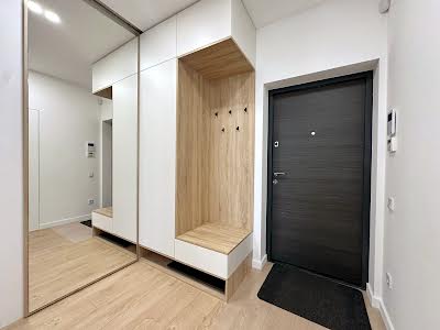 квартира за адресою Авраама Лінкольна вул., 6б