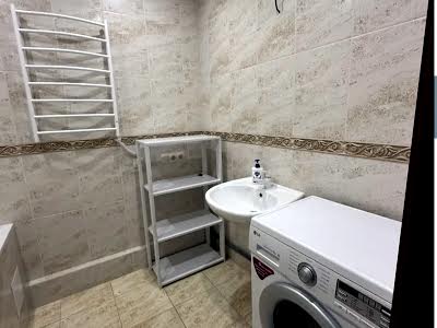 квартира за адресою Сергія Данченка вул., 1