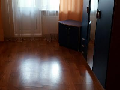 квартира за адресою Сергія Данченка вул., 5
