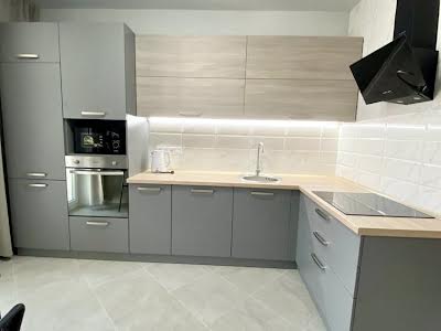 квартира за адресою Миколи Гулака вул., 4