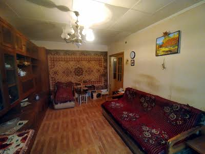 квартира за адресою Незалежності бульв. (50 років Жовтня), 8Б