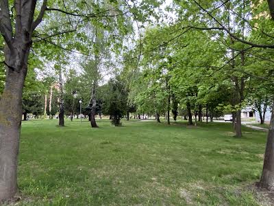 квартира за адресою Данила Галицького вул., 25