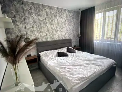 квартира за адресою Боголюбова вул., 27