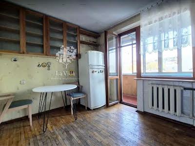 квартира за адресою Жилянська вул., 72