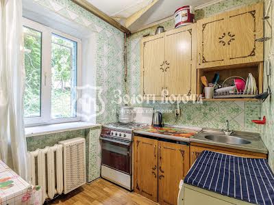 квартира за адресою Івана Їжакевича вул., 7/10