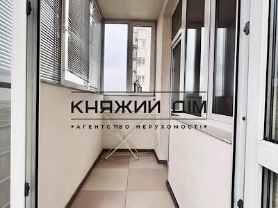 квартира по адресу Уинстона Черчилля ул. (Красноткацкая), 43