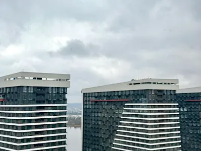 квартира за адресою Причальна вул., 12