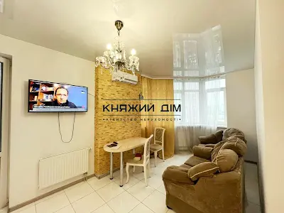 квартира за адресою Феодосійська вул., 3-В