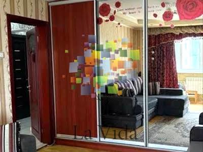 квартира по адресу Натальи Ужвий ул., 5