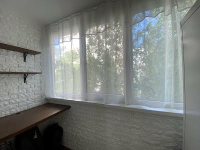 квартира по адресу Небесной Сотни просп. (Маршала Жукова), 14-А