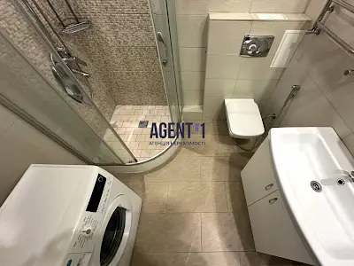 квартира за адресою Миру вул., 15-А