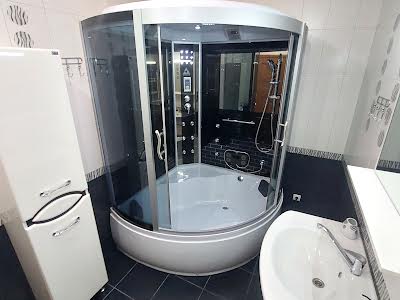 квартира за адресою Лазурна вул., 5/10