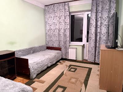 квартира по адресу Ірини Бекешкіної ул. (Генерала Карбишева), 10