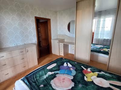 квартира за адресою Наталії Ужвій вул., 9